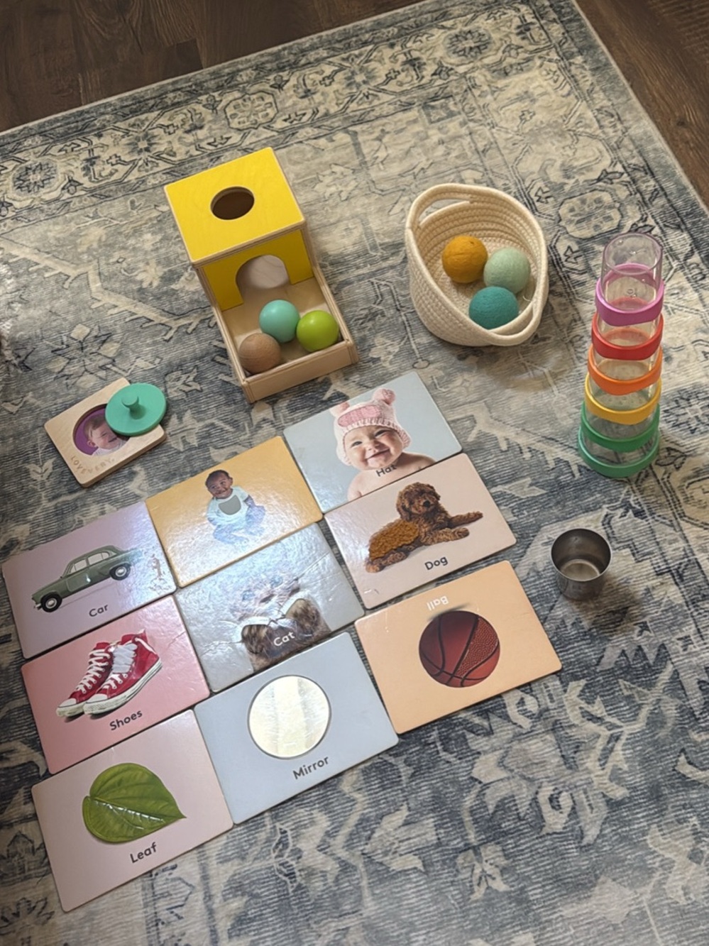 Lovevery The Inspector Baby Toddler Play-kit Toys 7-8 Months